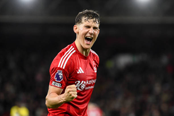 的身影并不 的身影并不