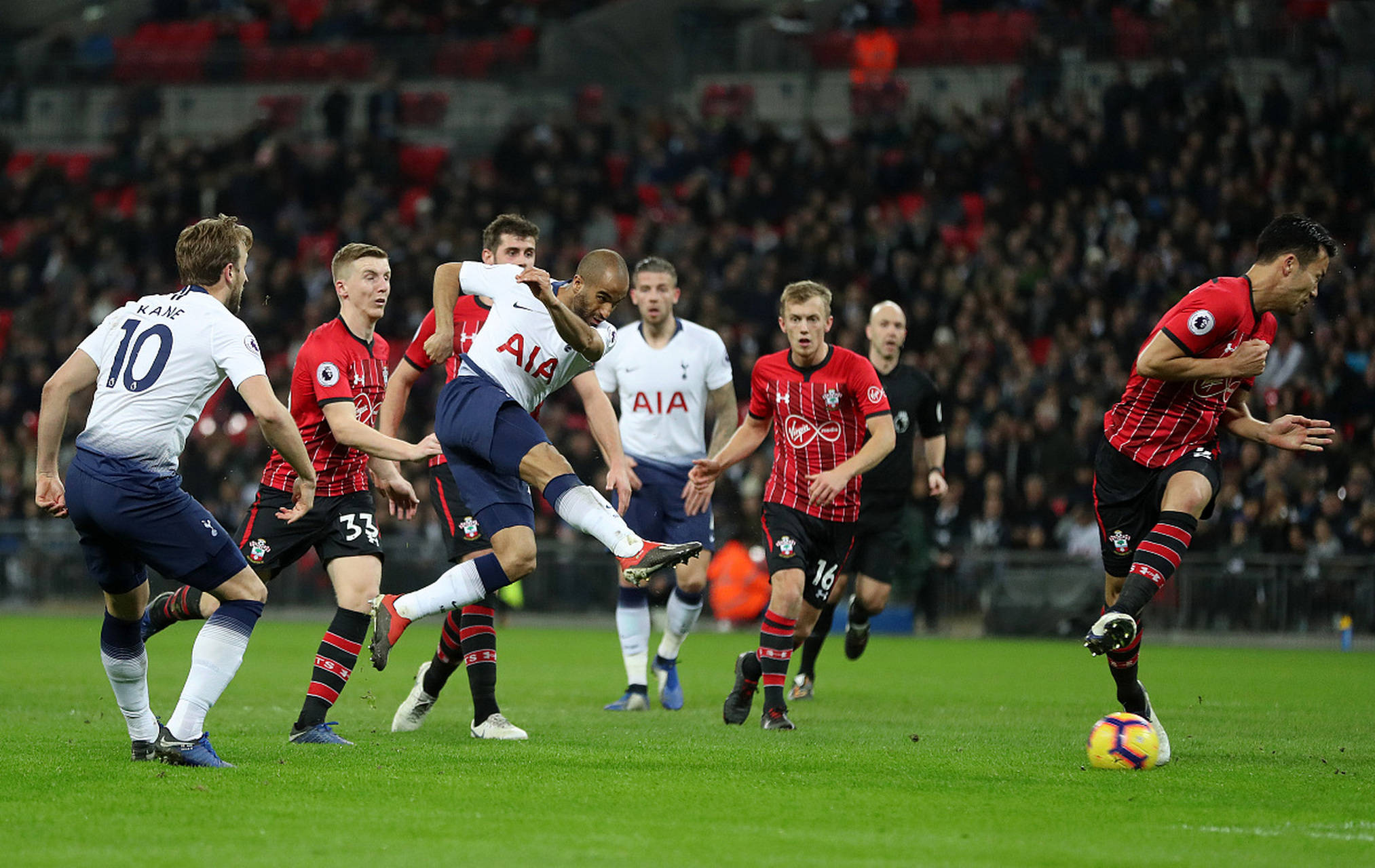 被媒体放大 被媒体放大